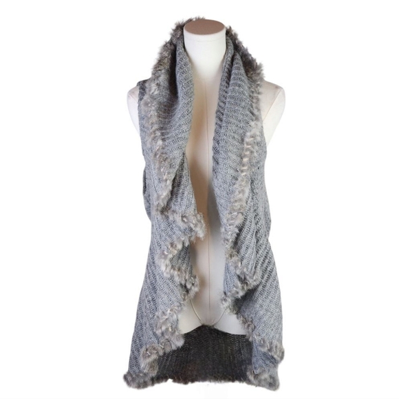 Alberto Makali Real Rabbit Fur Trimmed Gray Knit Circle Shawl Size Large - Picture 1 of 9